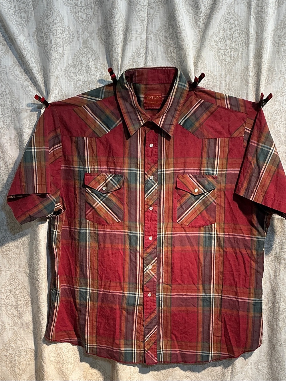 Rustler Red Plaid Short-Sleeve Button-Down Shirt